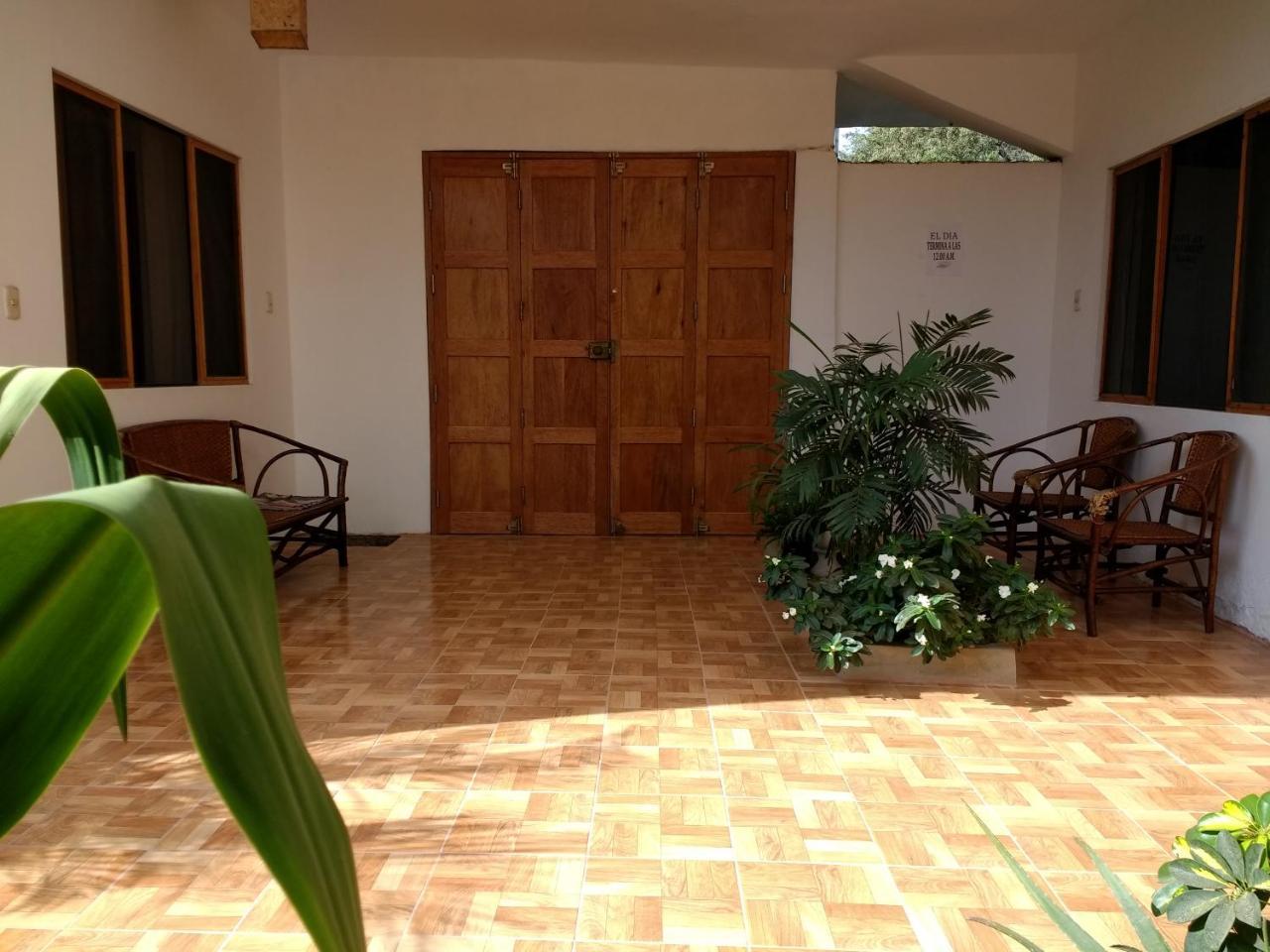 מנקורה Hospedaje Costa Norte מראה חיצוני תמונה
